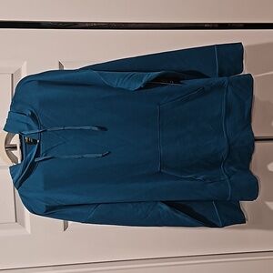 Hoodie with kangaroo pocket